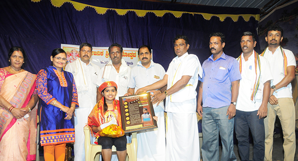 ಮೂಡುಬಿದಿರೆ : ಆರಾಧನಾ ಭಟ್ ಗೆ ಸನ್ಮಾನ